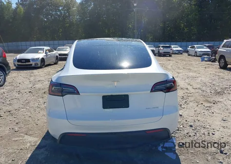 2023 Tesla Model Y Awd/Long Range Dual Motor All-Wheel Drive from USA, damaged, VIN 7SAYGDEE7PA123770